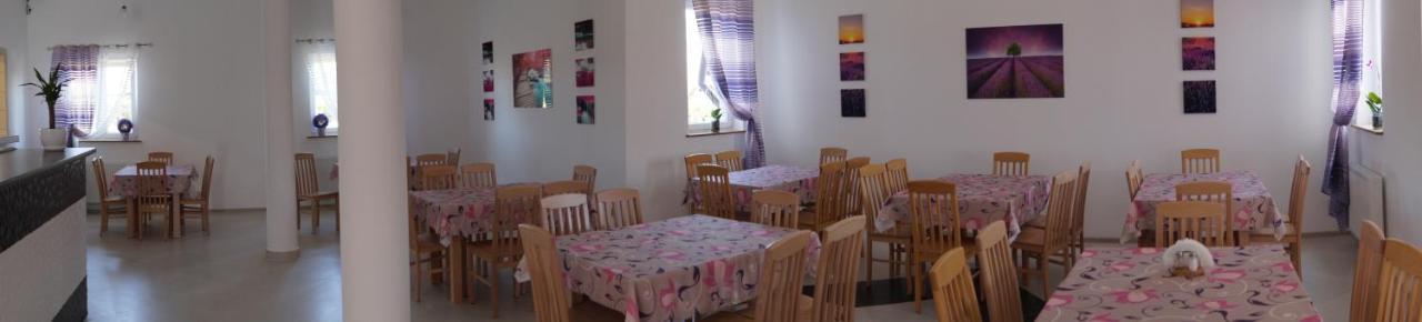 Diament Bed & Breakfast Rewal Eksteriør bilde